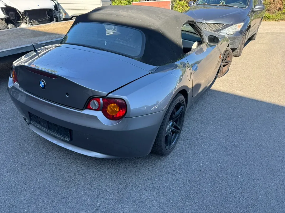 BMW Z4 2003 photo 3
