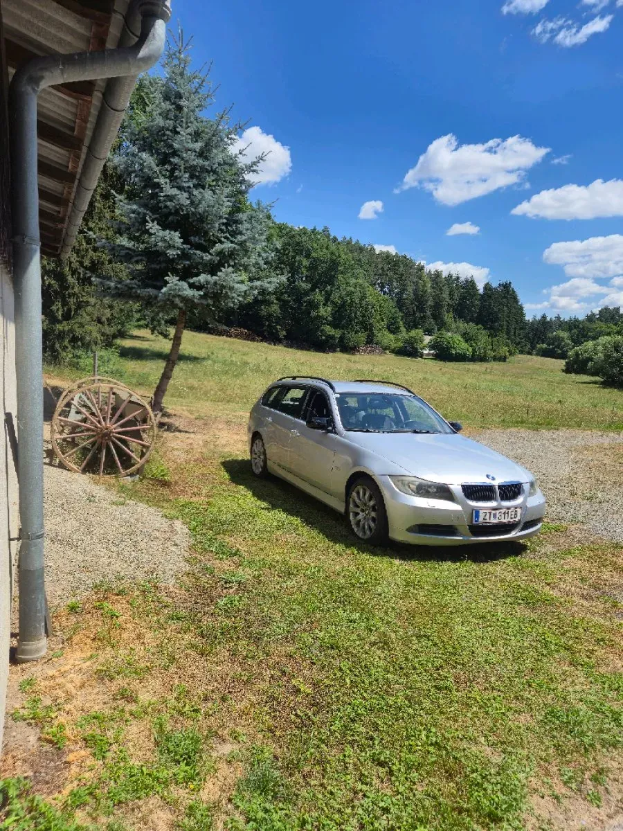BMW 3 Series 2008 photo 2