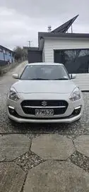 Suzuki Swift 2022 photo 2