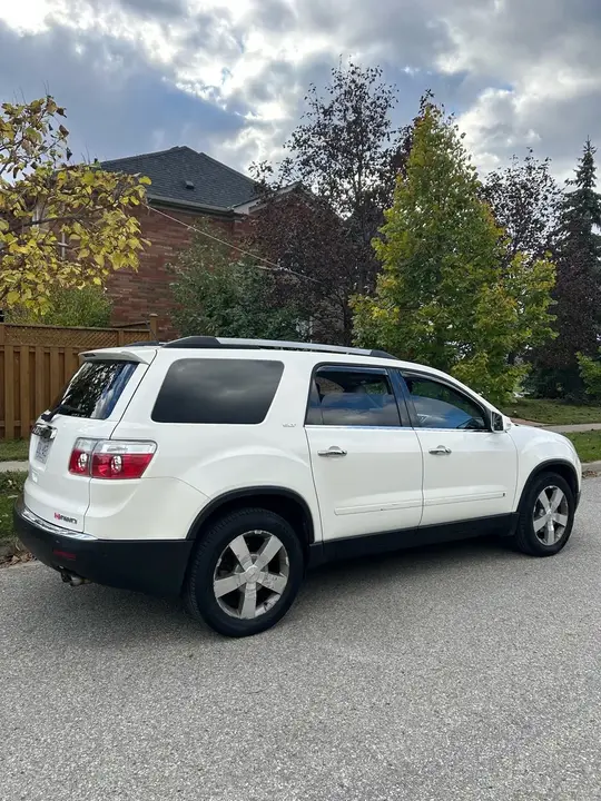 GMC Acadia