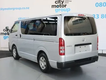 Toyota Hiace 2019 photo 3