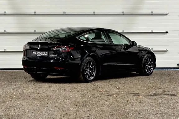 Tesla Model 3 2021 photo 4