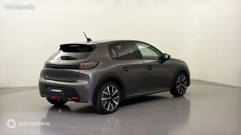 Peugeot 208 2021 photo 5