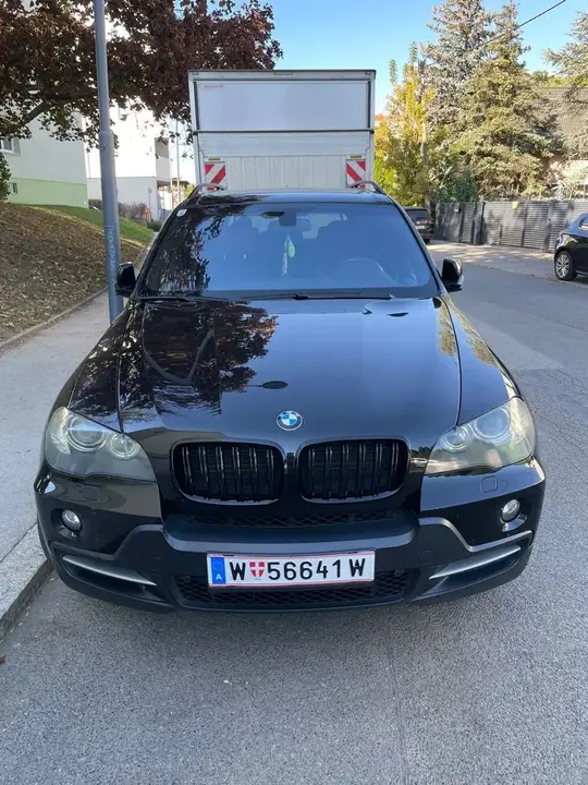 BMW X5 2008 photo 2