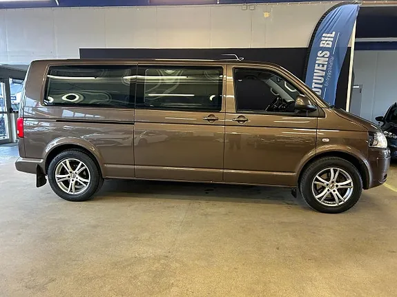 Volkswagen Multivan 2012 photo 3