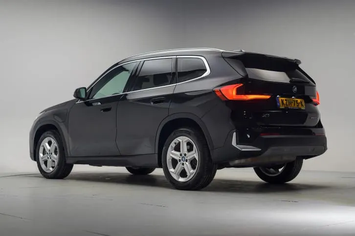 BMW X1 2023 photo 3