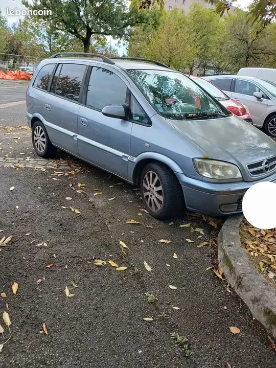 Opel Zafira