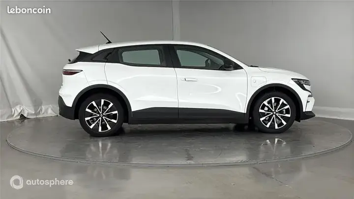 Renault Megane 2023 photo 4