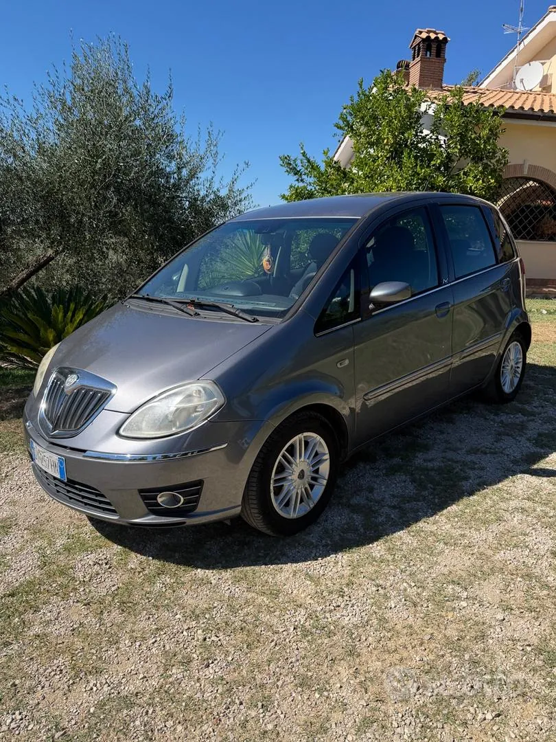 Lancia Musa 2008 photo 2