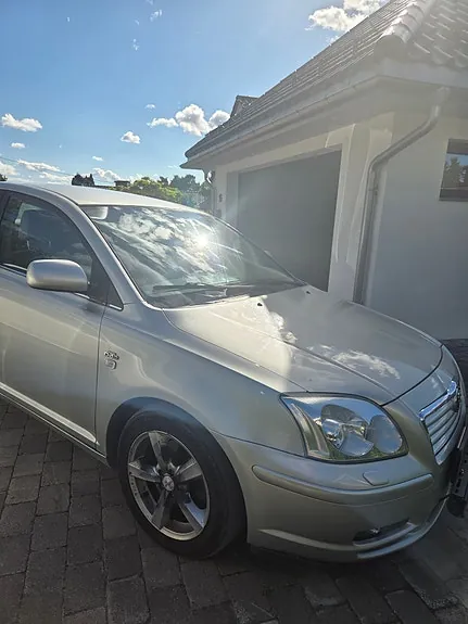 Toyota Avensis 2005 photo 4