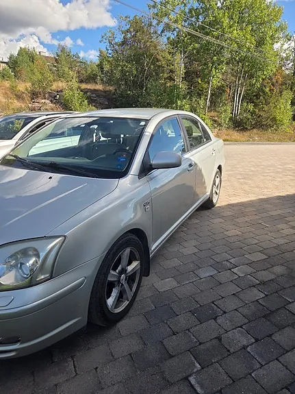 Toyota Avensis 2005 photo 5