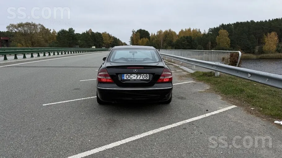 Mercedes-Benz Clk270 2005 photo 5