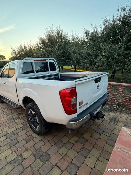 Nissan Navara 2021 photo 3