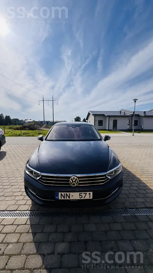 Volkswagen Passat 2018 photo 2