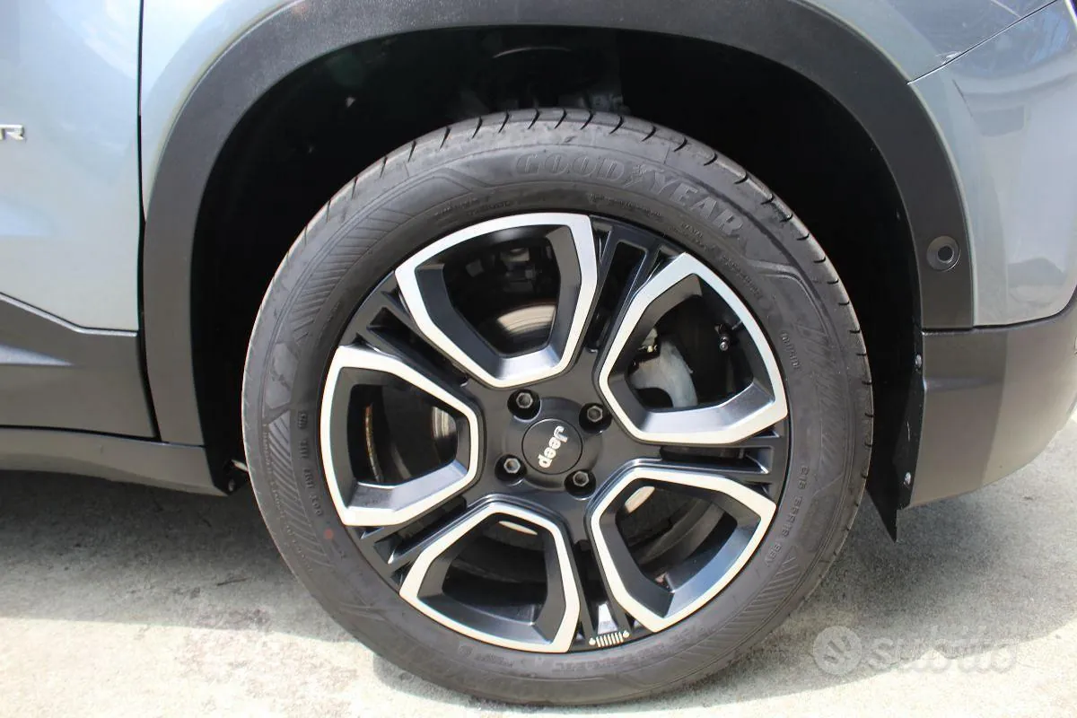 Jeep Avenger 2025 photo 4