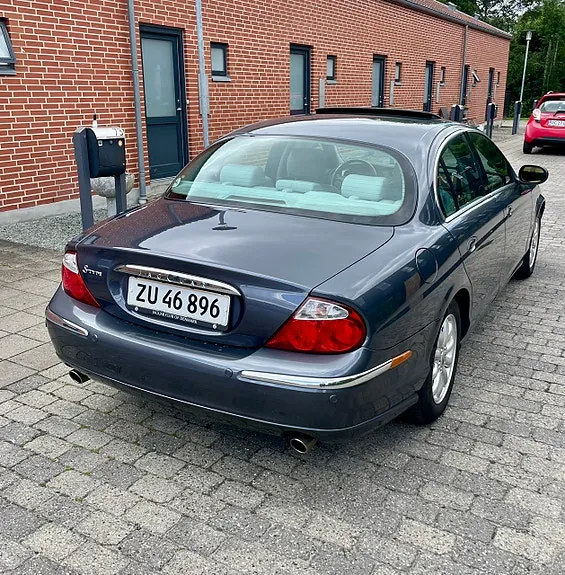 Jaguar S-Type 2002 photo 4