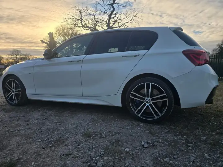 BMW 1 Series 2019 photo 5