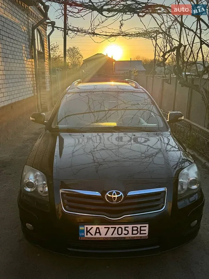 Toyota Avensis 2006 photo 3