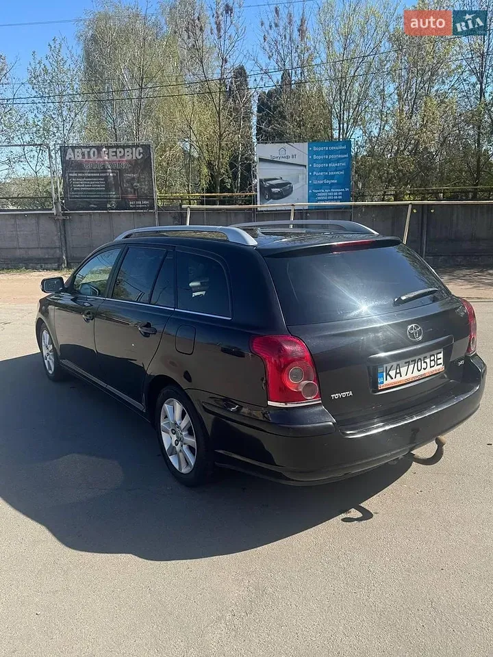 Toyota Avensis 2006 photo 5