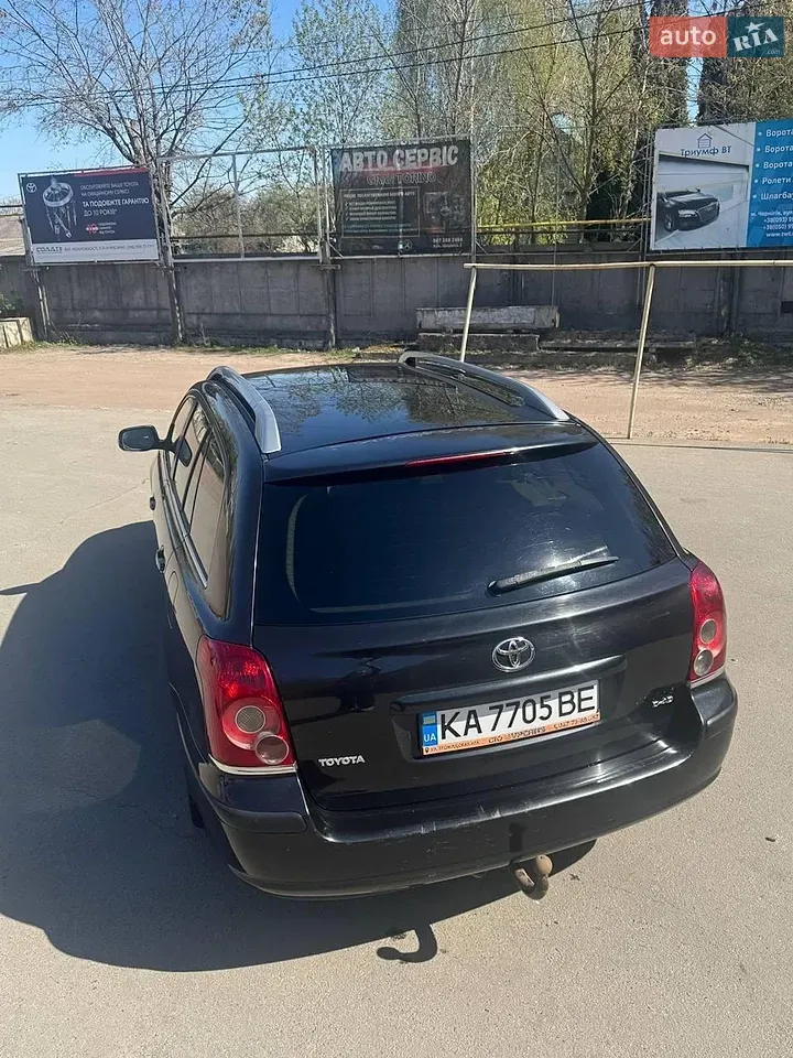 Toyota Avensis 2006 photo 4