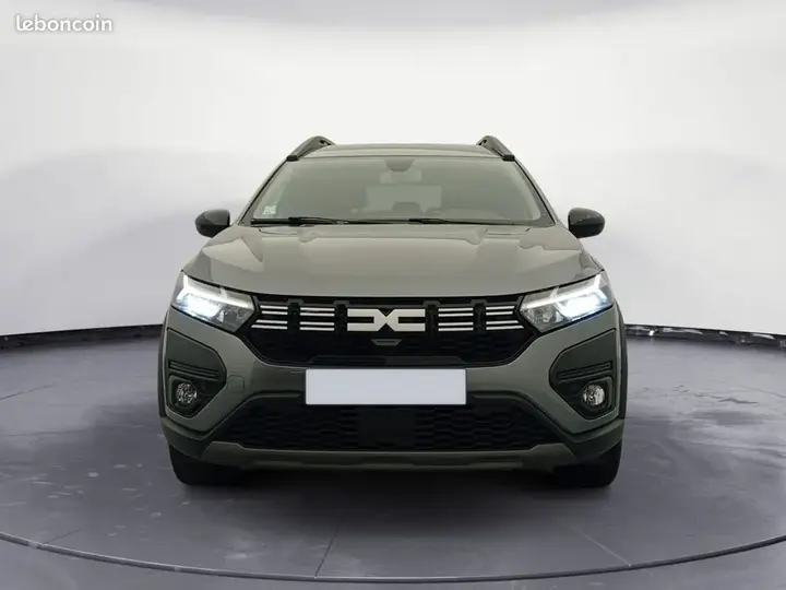 Dacia Jogger 2023 photo 2