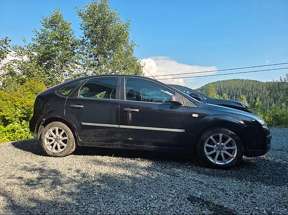 Ford Focus 2005 photo 3
