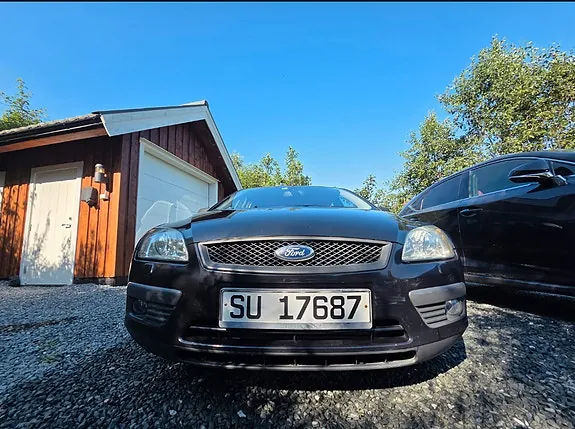 Ford Focus 2005 photo 2