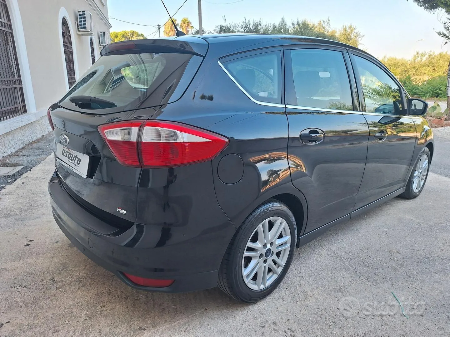 Ford C-Max 2014 photo 3