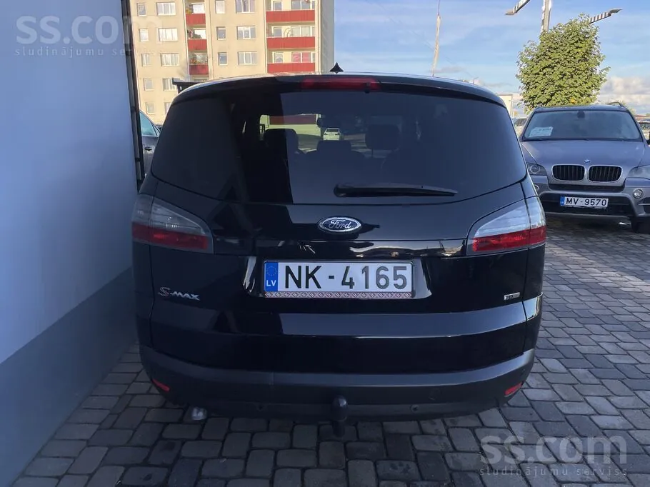Ford S-Max 2009 photo 4