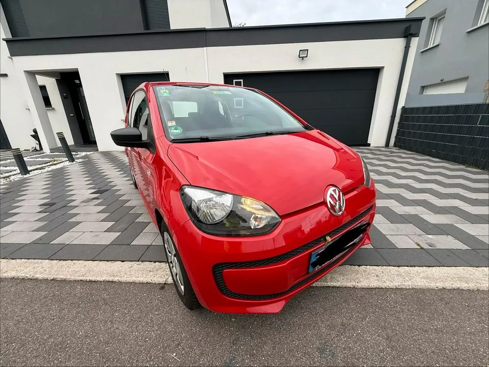 Volkswagen Up