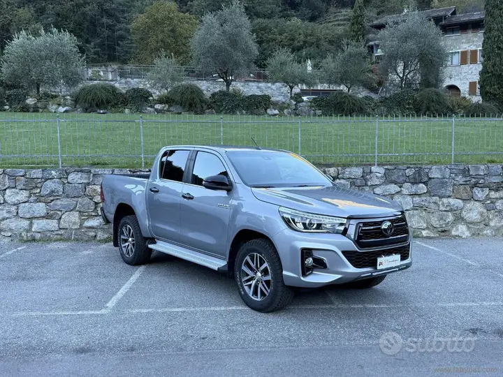 Toyota Hilux 2020 photo 3