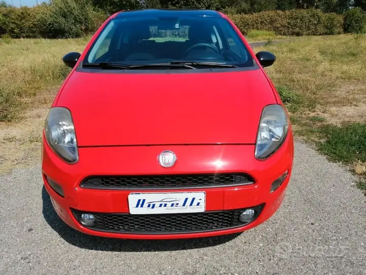 Fiat Punto 2012 photo 4