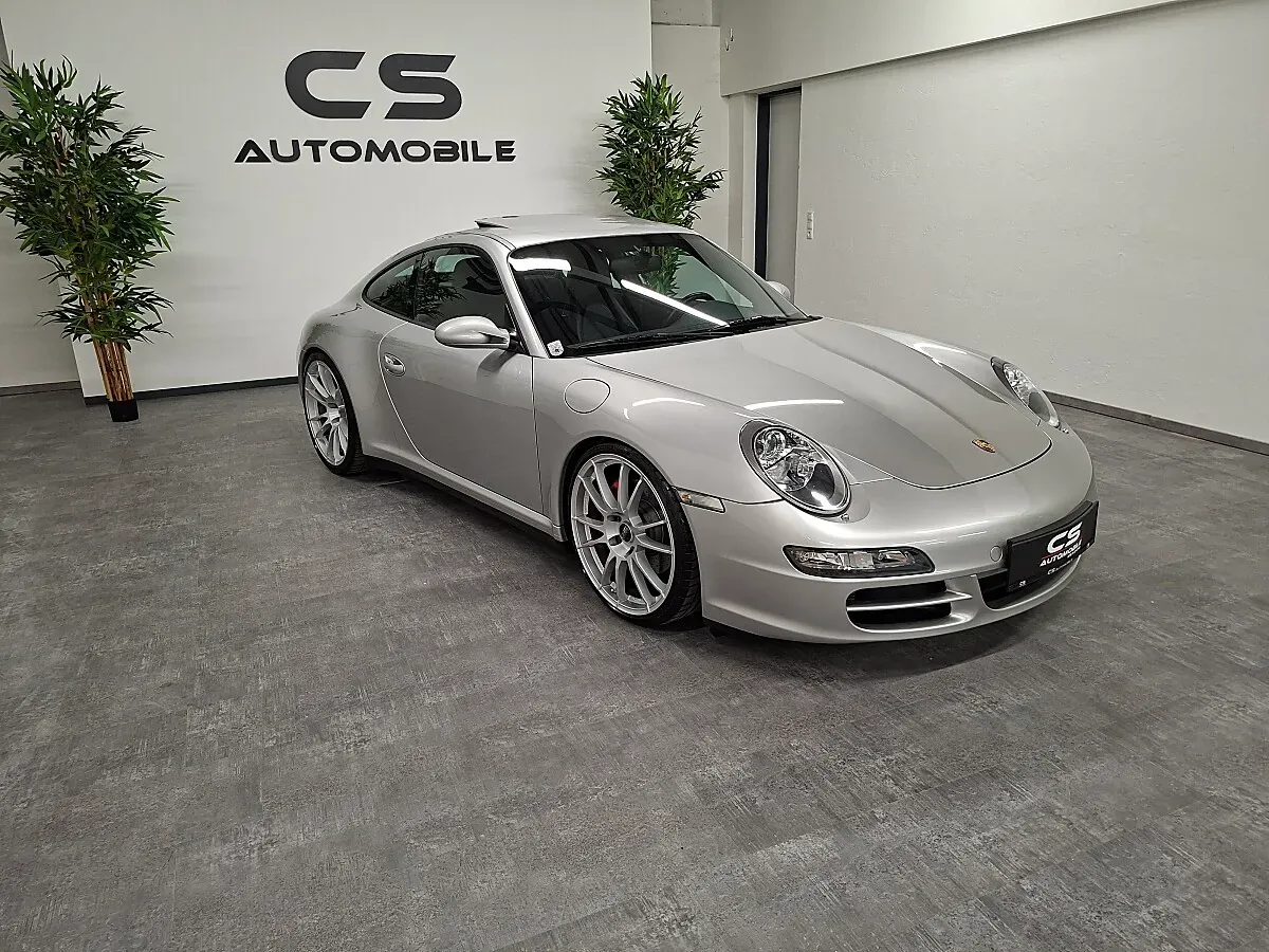 Porsche 911 2006 photo 2