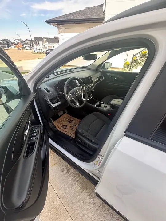 GMC Terrain 2023 photo 5