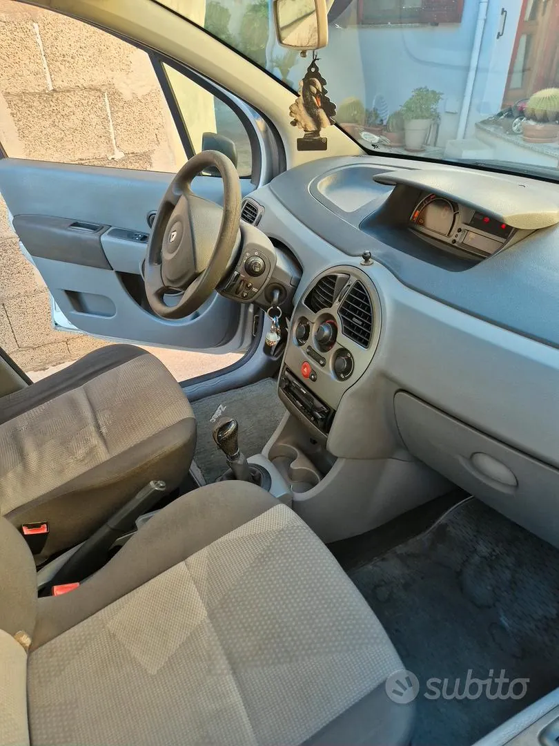 Renault Modus 2008 photo 4