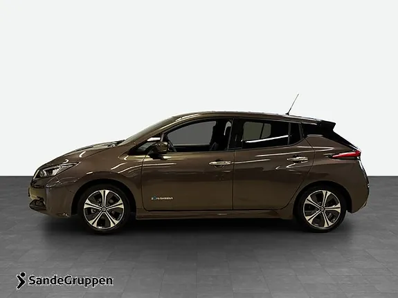 Nissan Leaf 2020 photo 2
