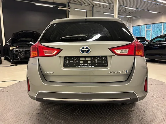 Toyota Auris 2014 photo 4