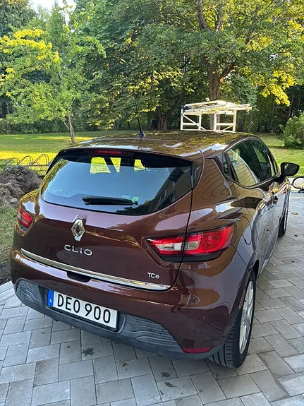 Renault Clio 2014 photo 2