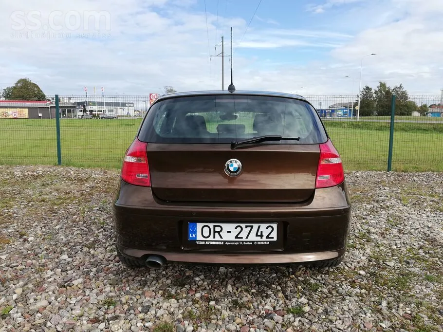 BMW 1 Series 2011 photo 5
