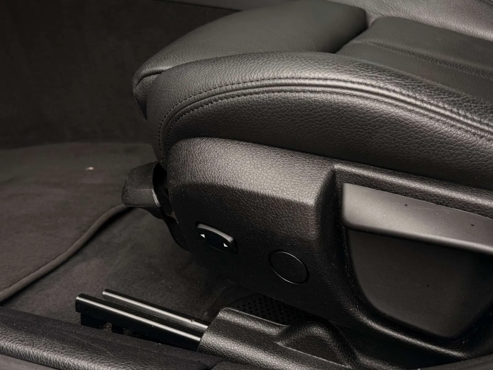 BMW 320I 2017 photo 5