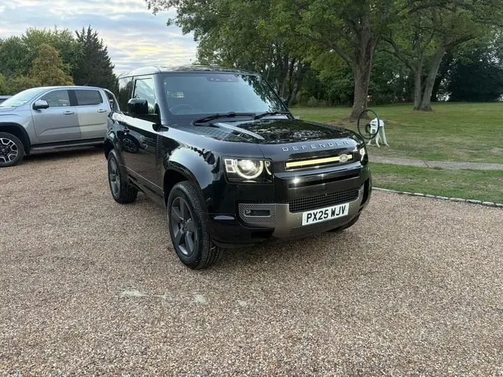 Land Rover Defender 90