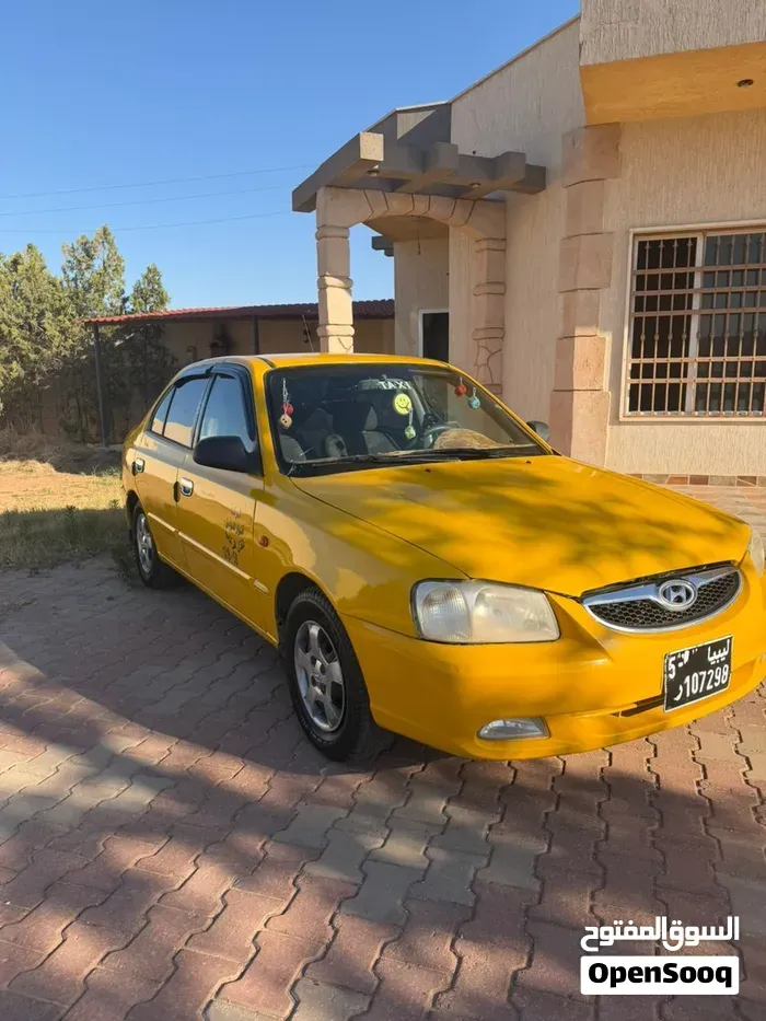 Hyundai Verna 2002 photo 5