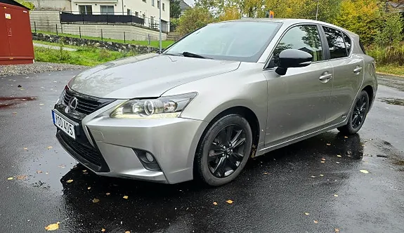Lexus Ct200H