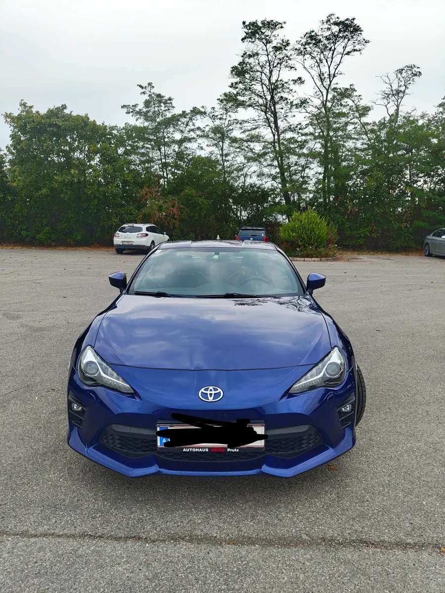 Toyota Gt86 2017 photo 2