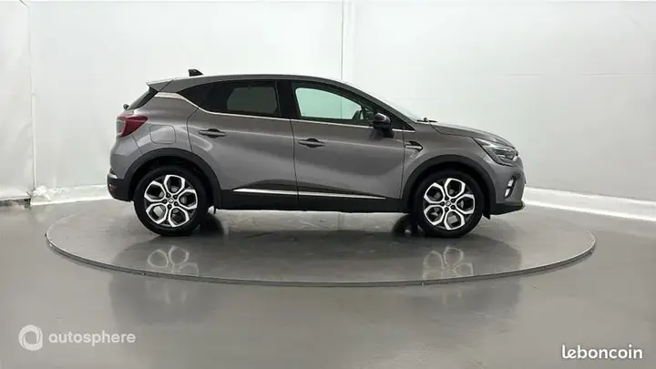 Renault Captur 2023 photo 4
