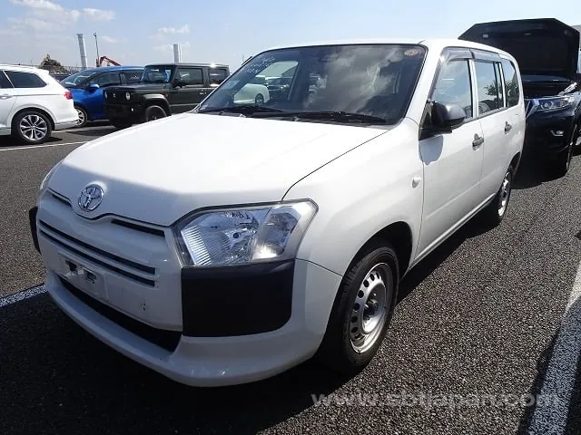 Toyota Probox 2021 photo 2