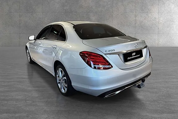 Mercedes-Benz C200 2017 photo 4