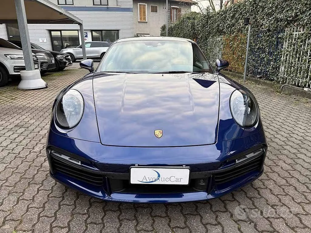 Porsche 911 2020 photo 2