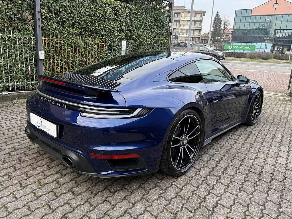 Porsche 911 2020 photo 5