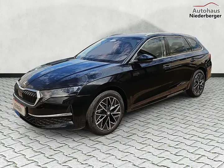 Skoda Octavia Combi 2026 photo 3